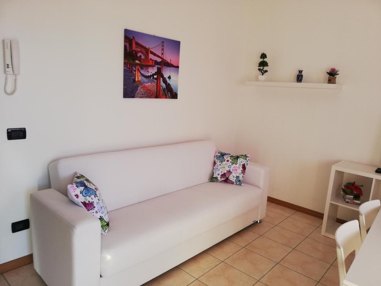 Olimpo Apartment Verolanuova Екстериор снимка