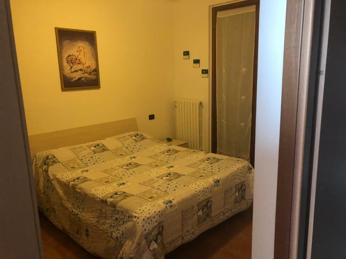 Olimpo Apartment Verolanuova Екстериор снимка